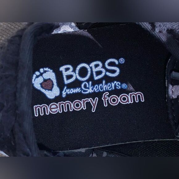 GentlyWorn BOBS Women's Black Canvas Shoes, Great for Everyday Casual & Outings - Picture 15 of 16